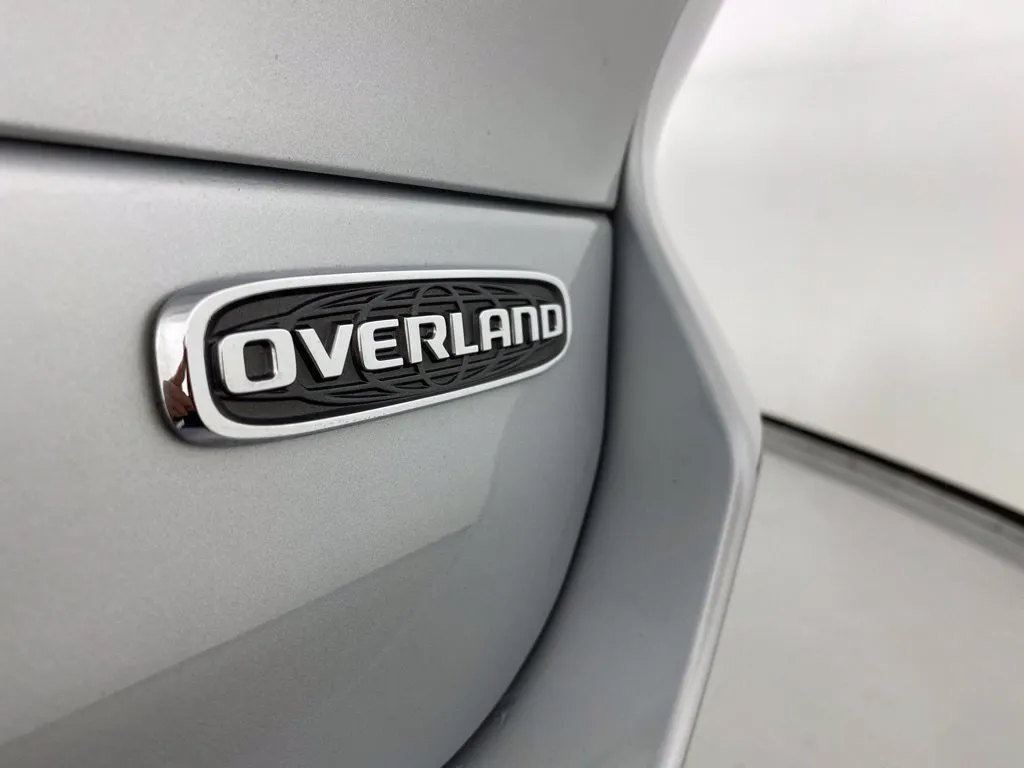 Jeep Grand Cherokee L photo 42