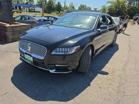 Photos of 2017 Lincoln Continental Reserve for sale in Blue Springs, MO at MAG Auto - Munsterman Automotive Group