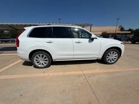 Another view of 2018 Volvo XC90 T5 Momentum for sale in Blue Springs, MO at MAG Auto - Munsterman Automotive Group