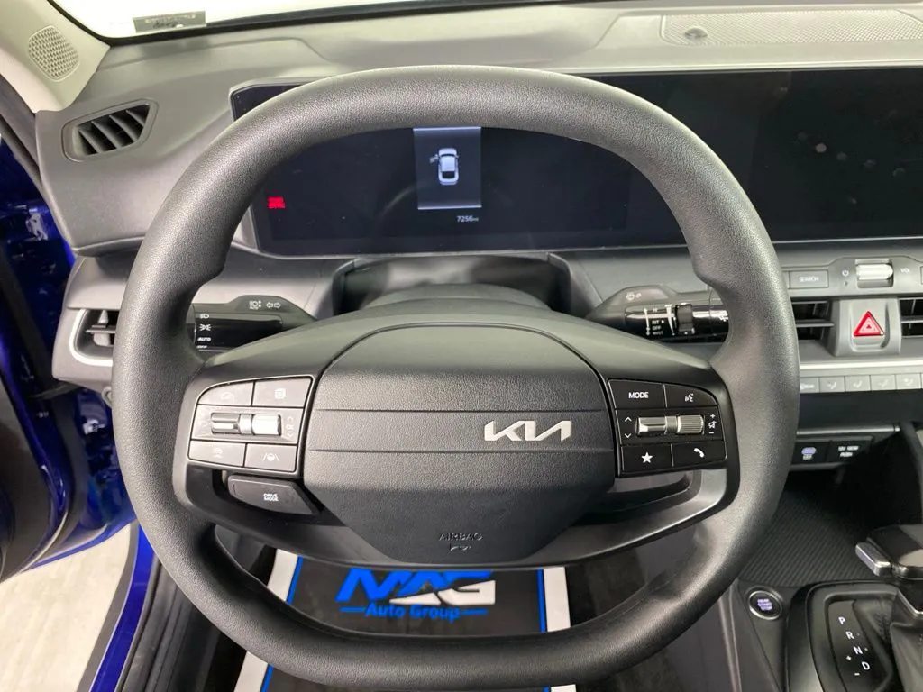 Kia K4 photo 32