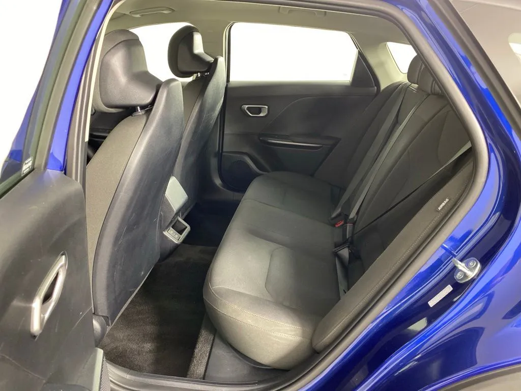Kia K4 photo 35