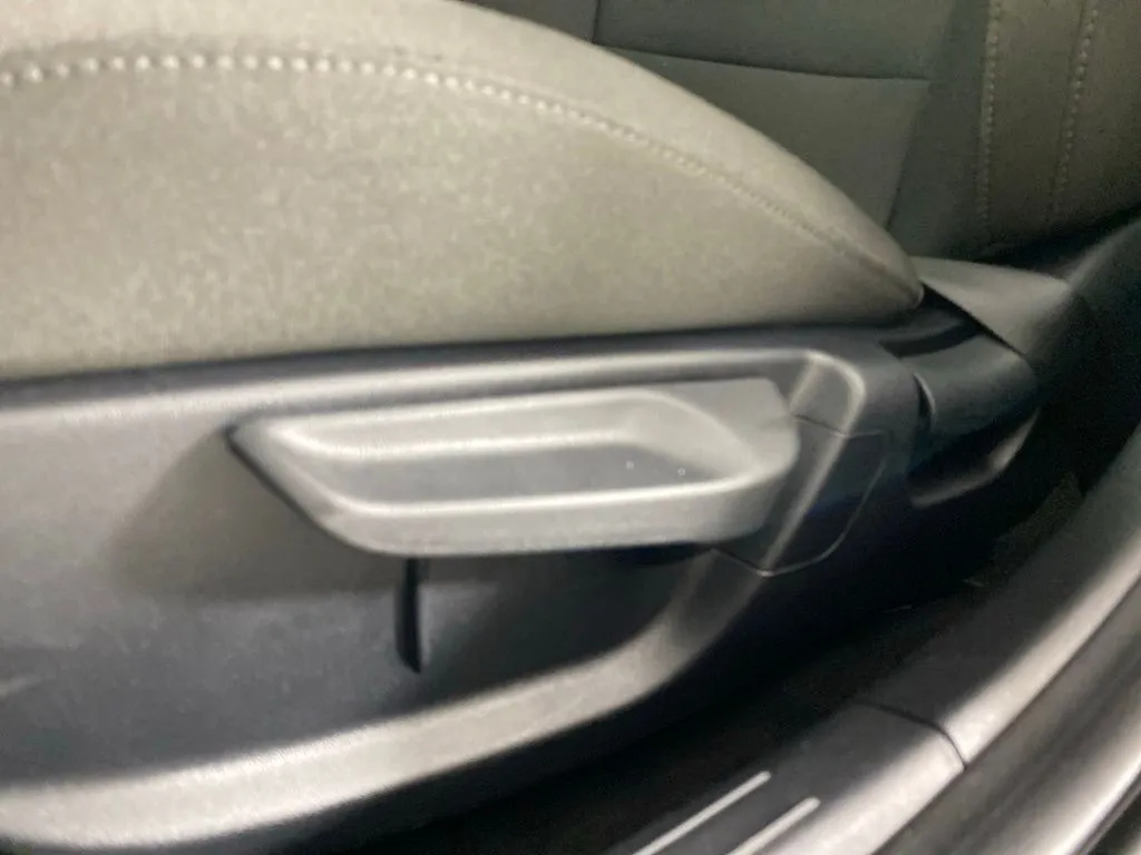 Kia K4 photo 14