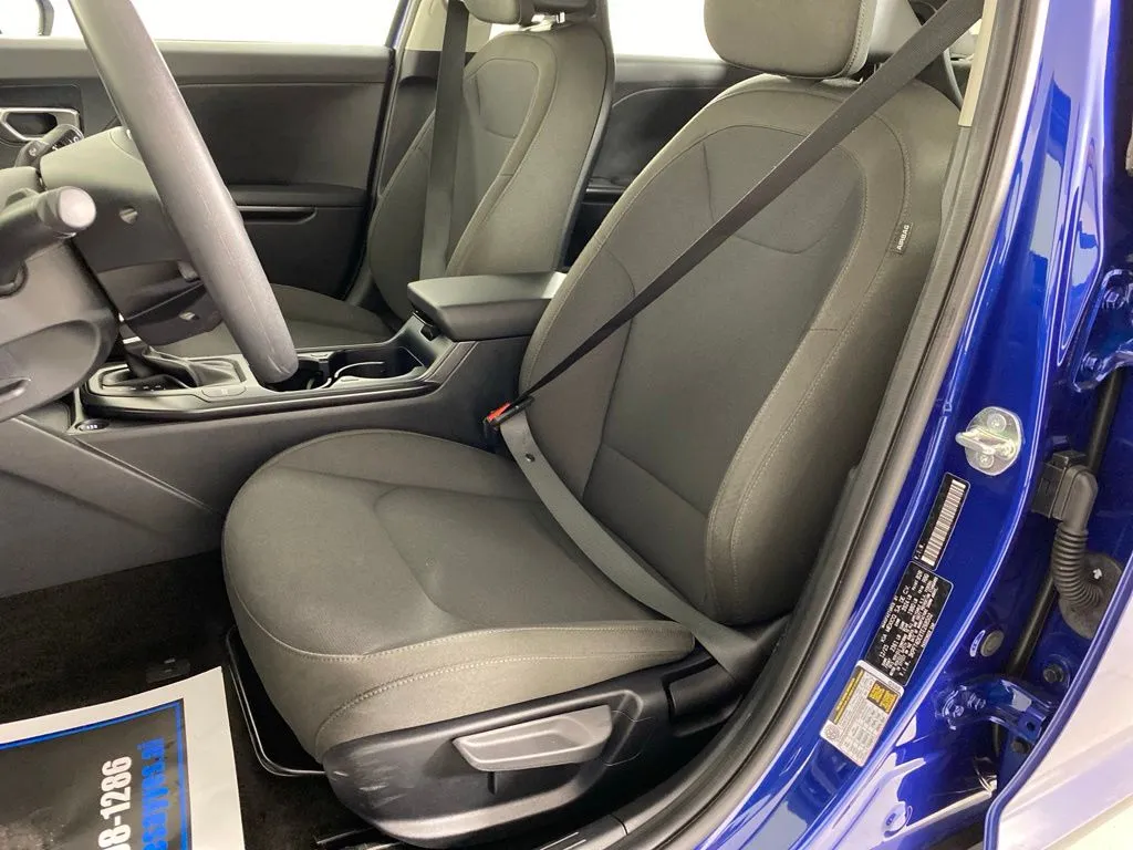 Kia K4 photo 17