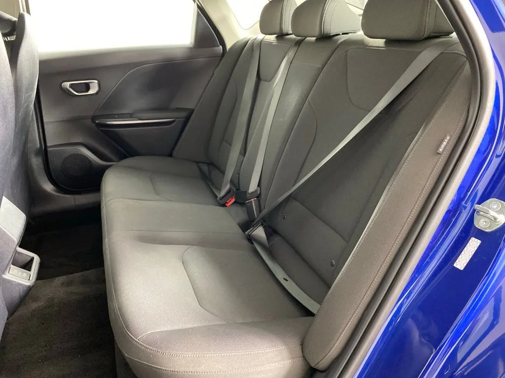 Kia K4 photo 38