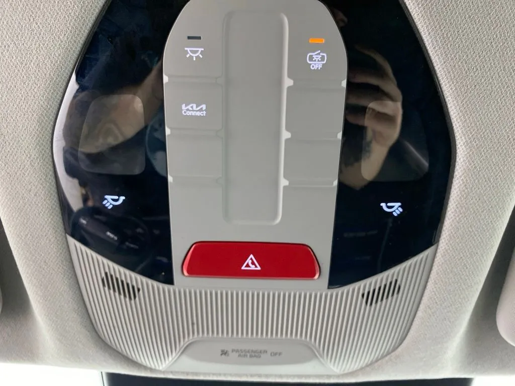 Kia K4 photo 26