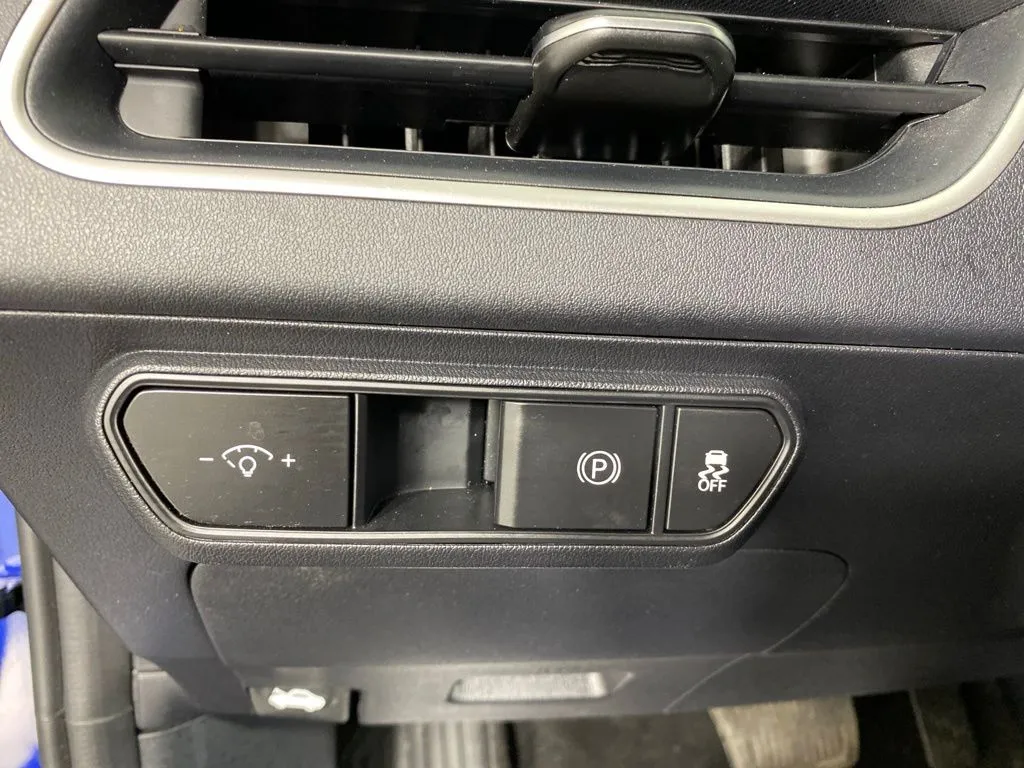 Kia K4 photo 27