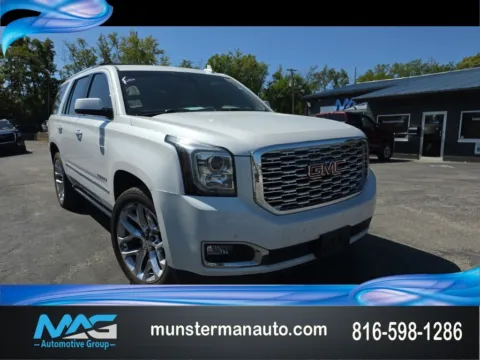 Black 2019 GMC Yukon Denali for sale in Blue Springs, MO