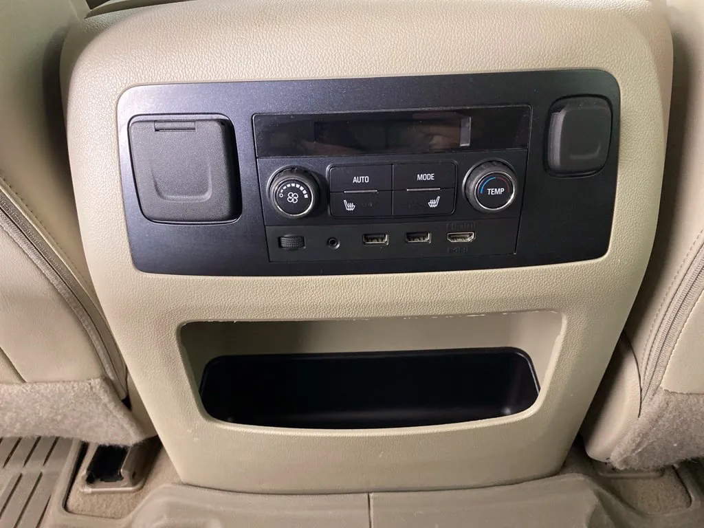 GMC Yukon photo 42