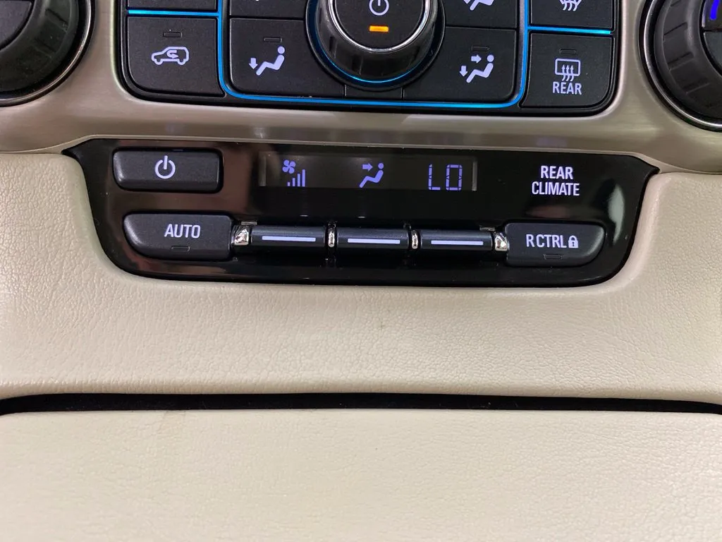GMC Yukon photo 26