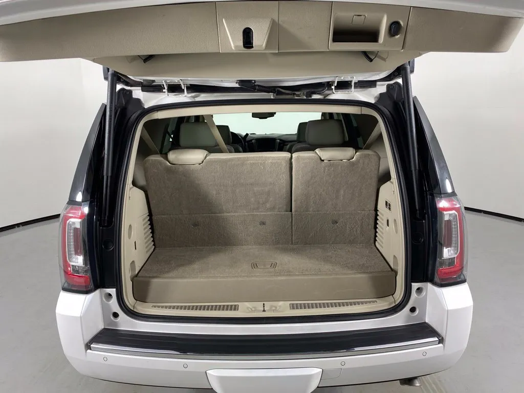 GMC Yukon photo 46