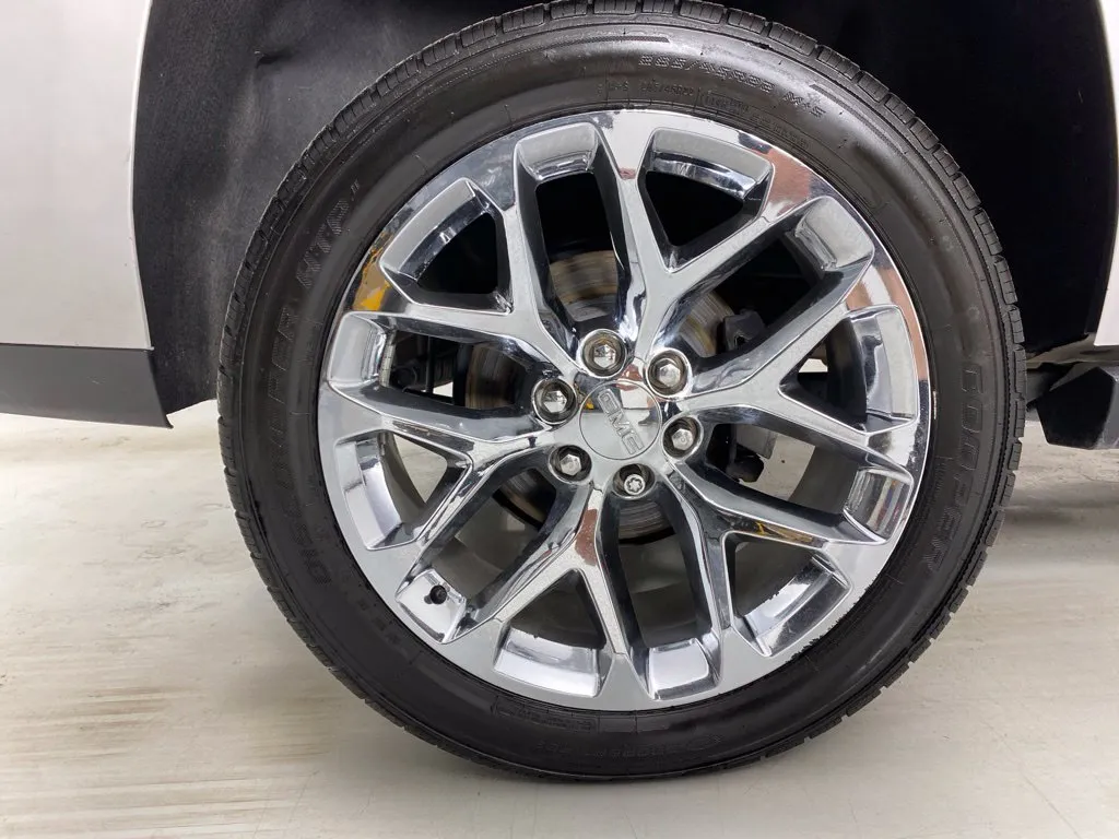 GMC Yukon photo 10