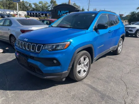 Photos of 2022 Jeep Compass Latitude for sale in Blue Springs, MO at MAG Auto - Munsterman Automotive Group