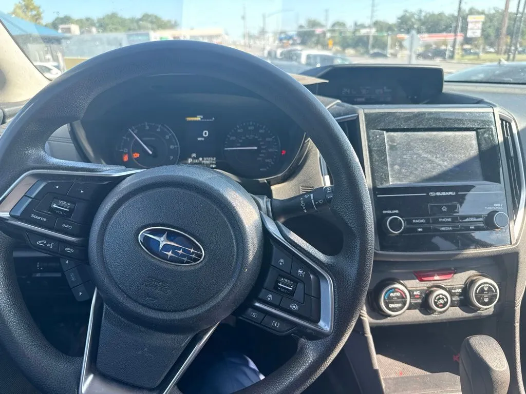 Subaru Crosstrek photo 6