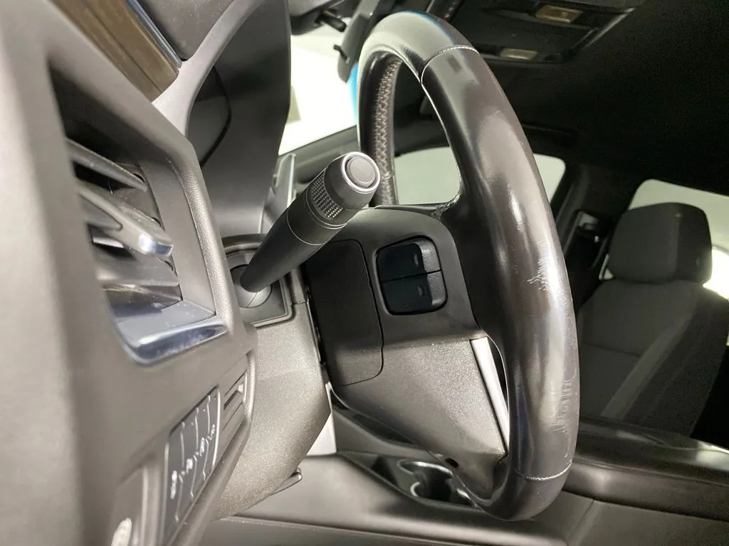 GMC Yukon photo 35