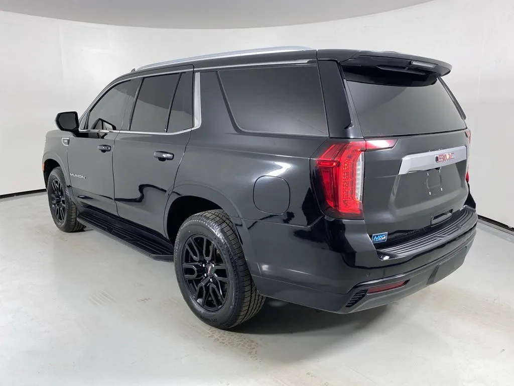 GMC Yukon photo 5
