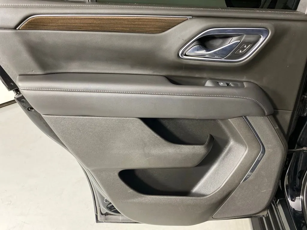 GMC Yukon photo 36