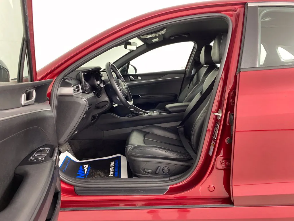 Kia K5 photo 12