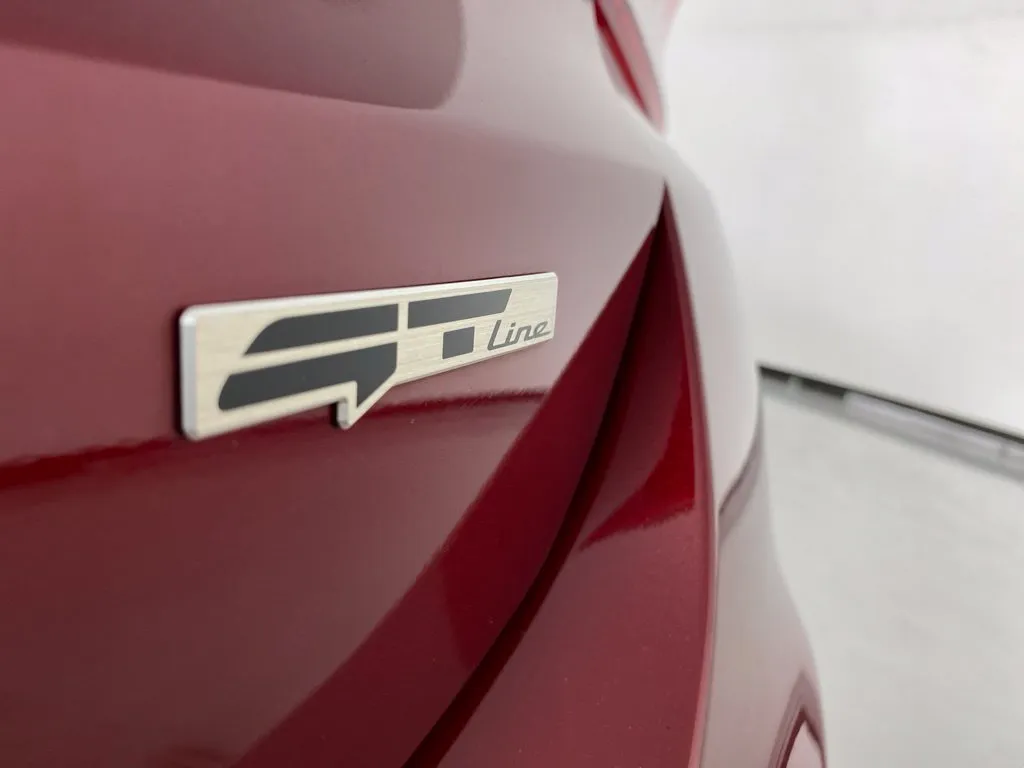 Kia K5 photo 34