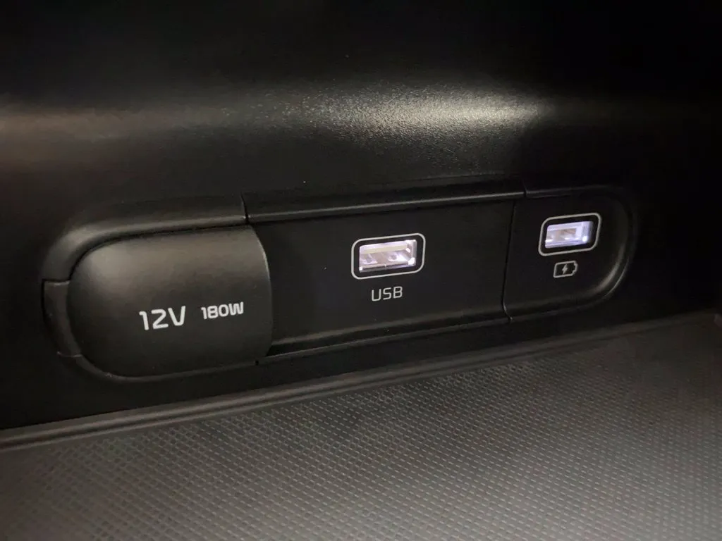 Kia K5 photo 23