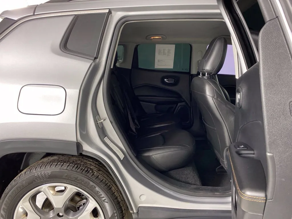 Jeep Compass photo 41