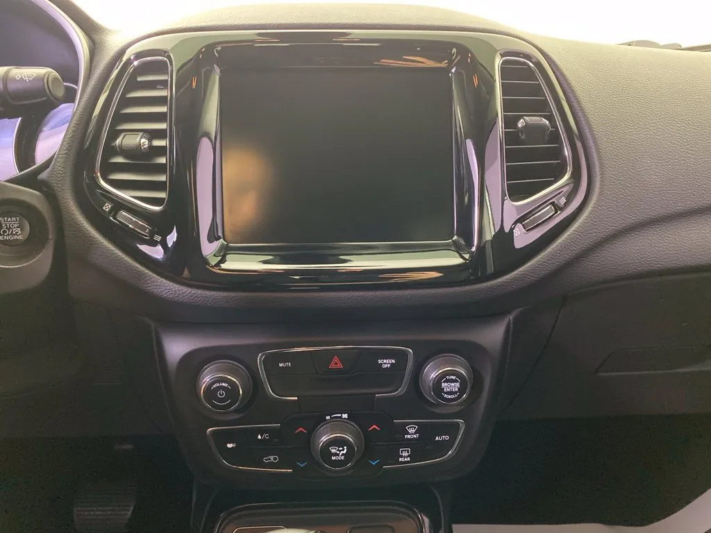 Jeep Compass photo 23
