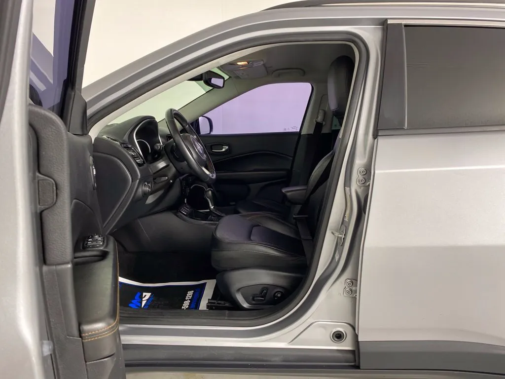 Jeep Compass photo 17
