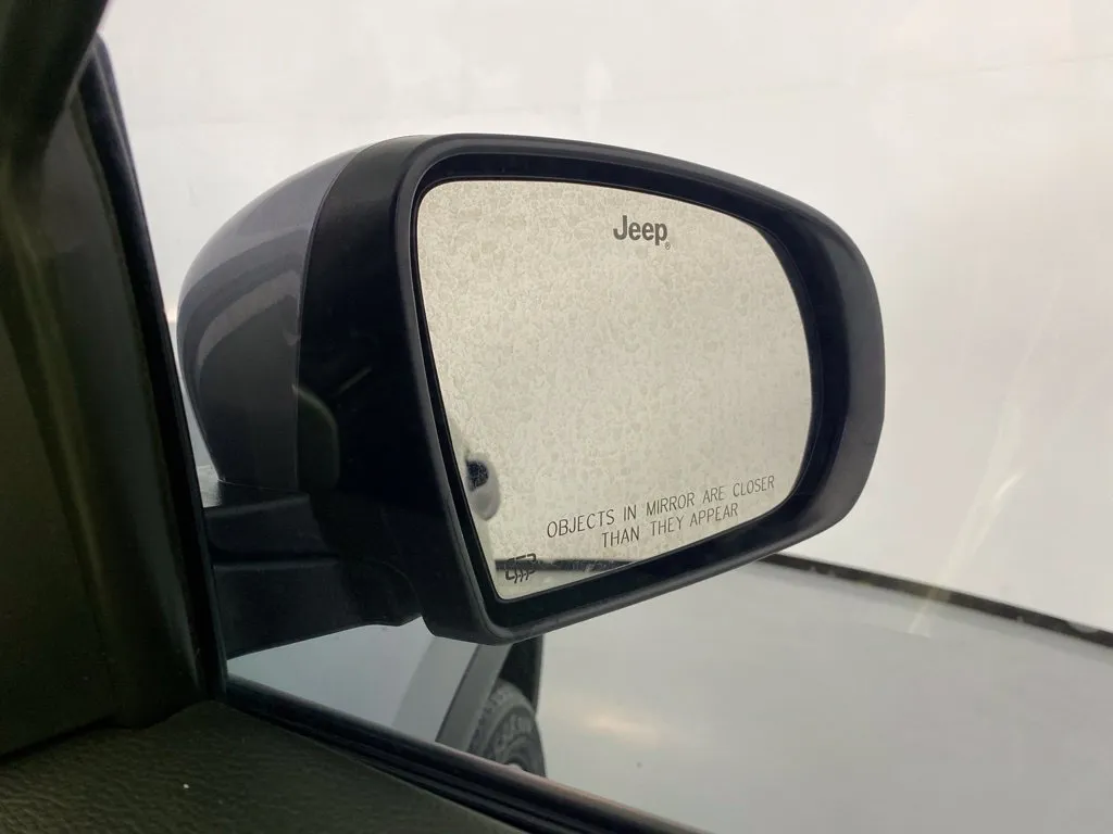 Jeep Compass photo 14