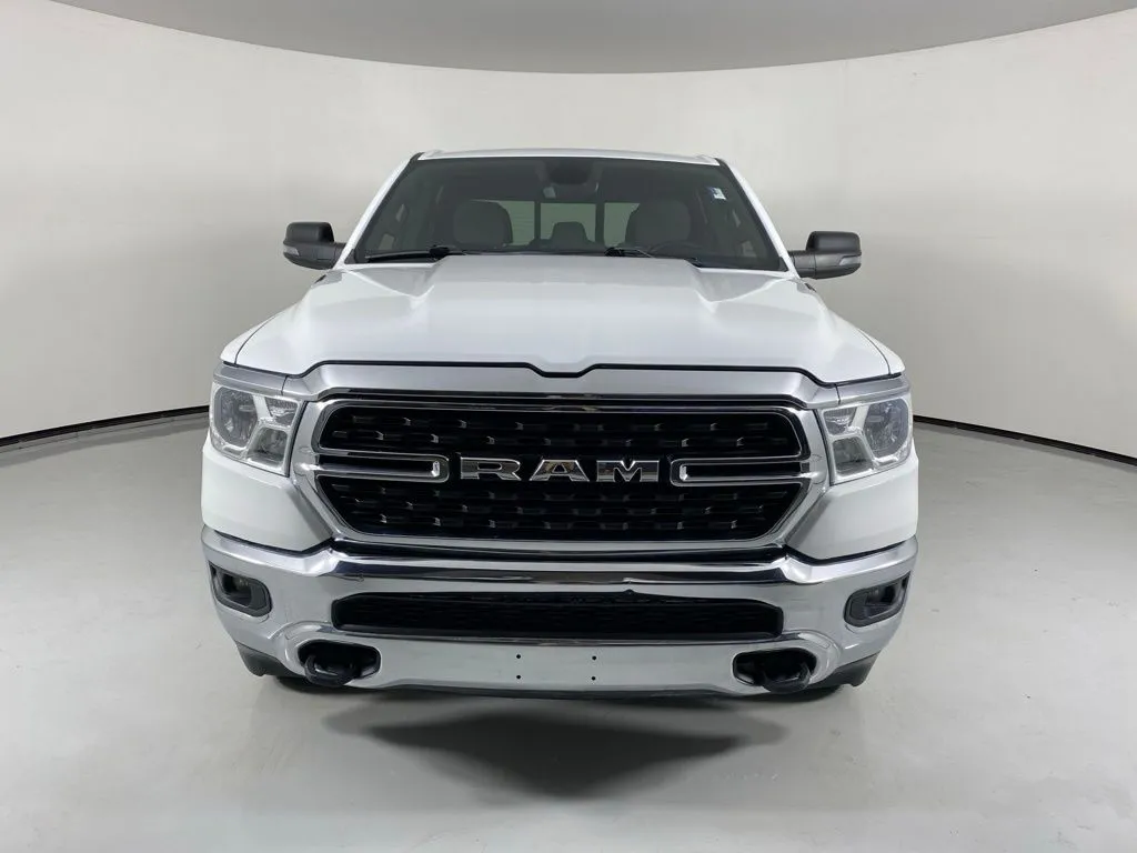 Ram 1500 photo 2
