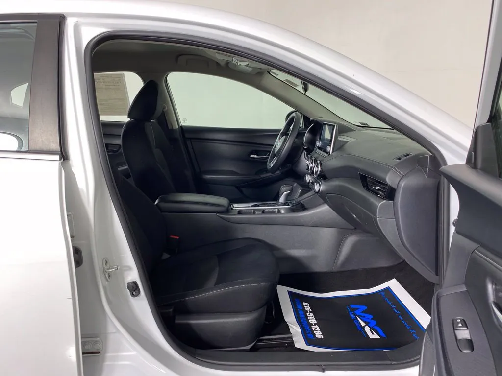 Nissan Sentra photo 43