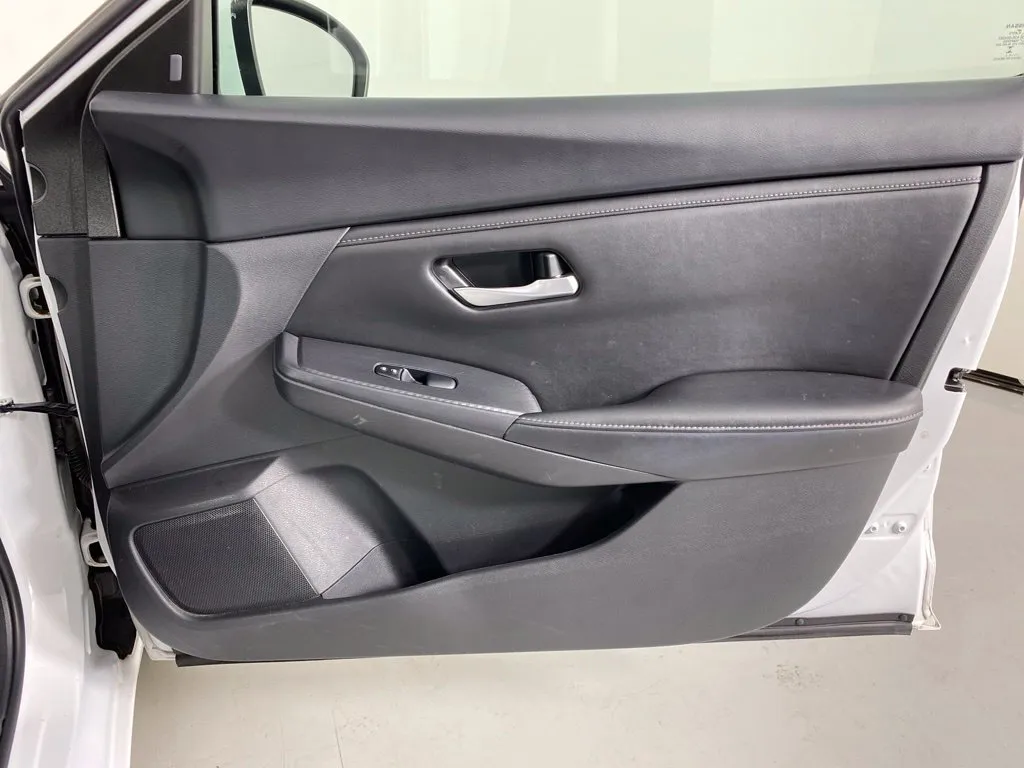Nissan Sentra photo 42