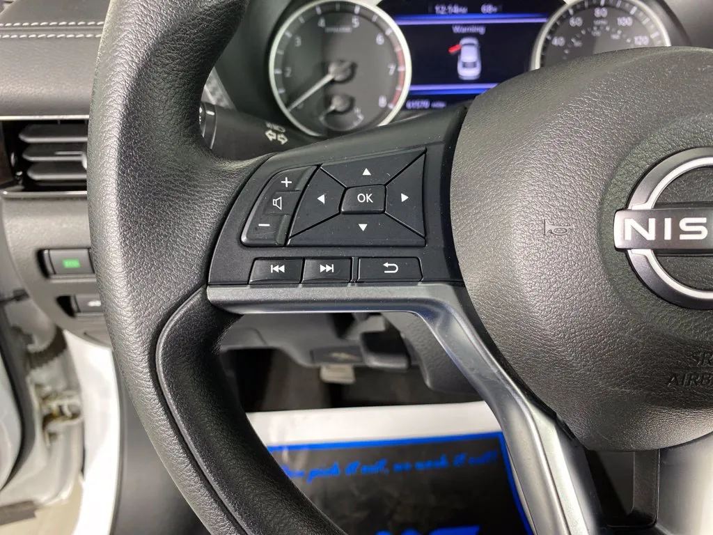 Nissan Sentra photo 27