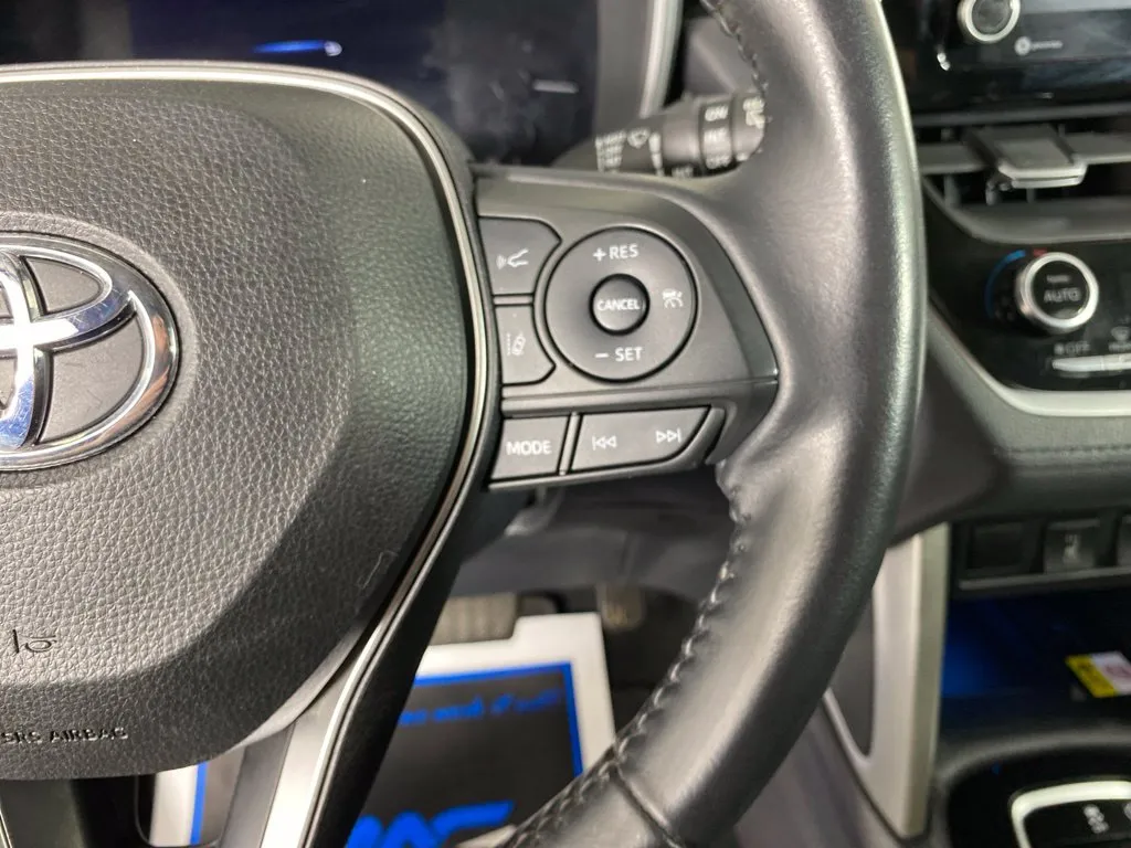 Toyota Corolla Cross photo 30