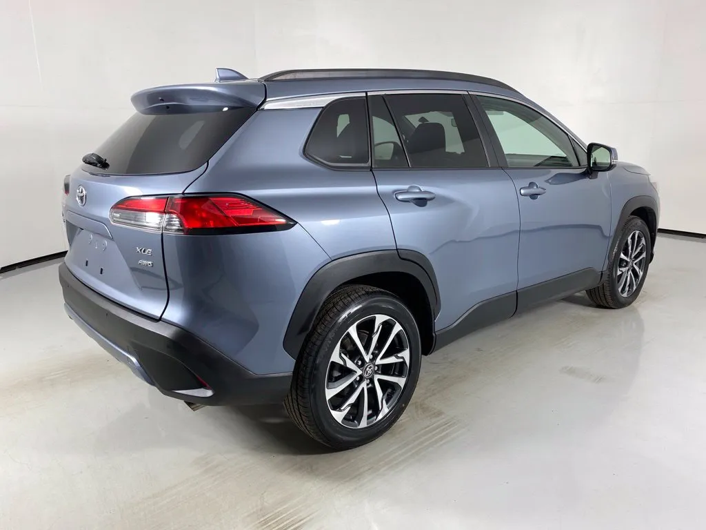 Toyota Corolla Cross photo 7