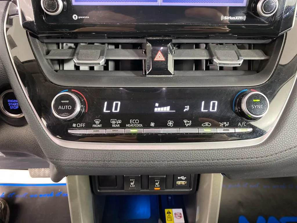 Toyota Corolla Cross photo 22