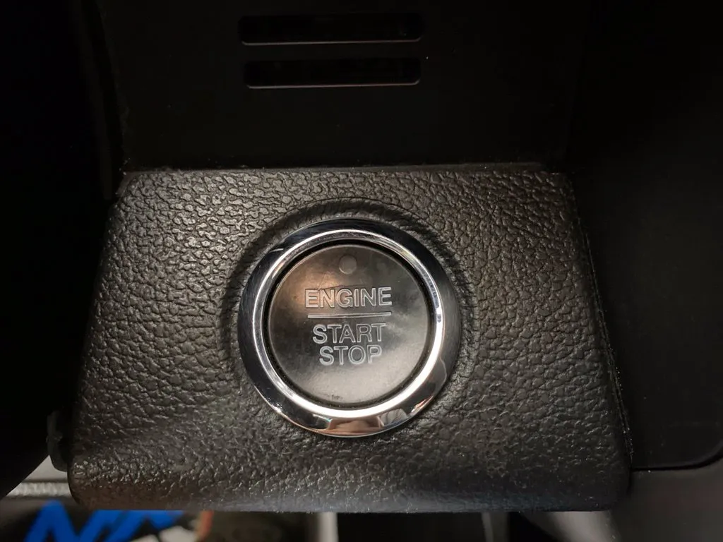 Ford F-150 photo 25