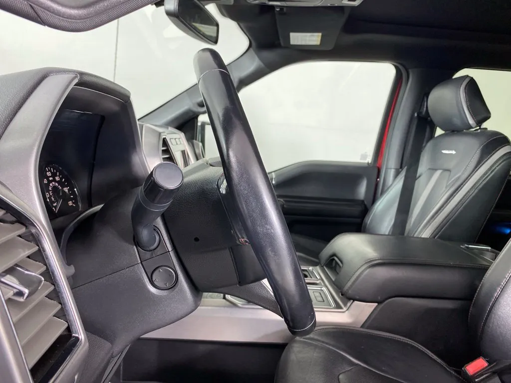 Ford F-150 photo 31