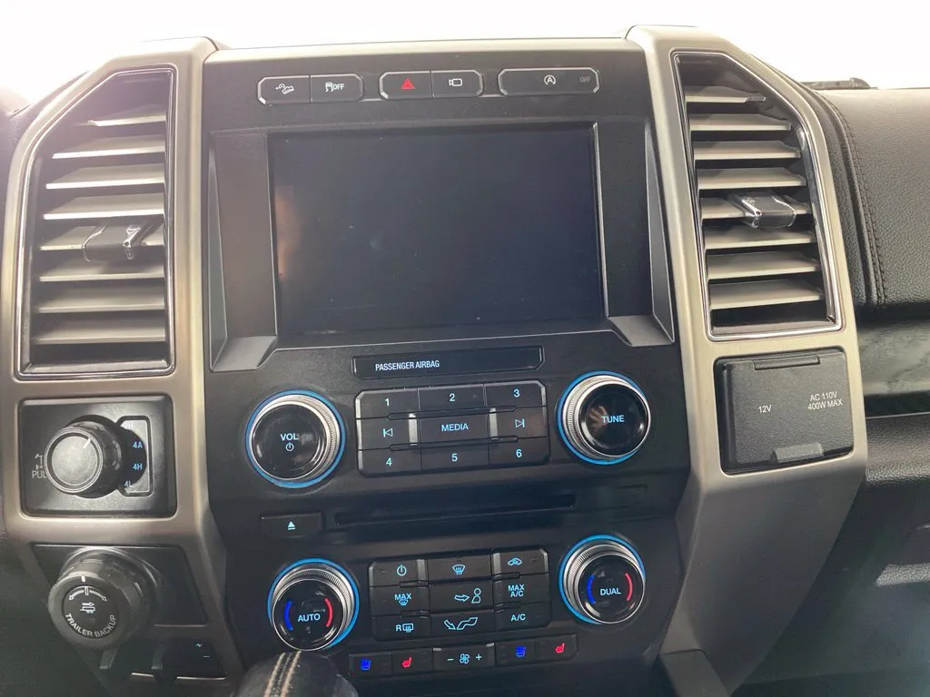Ford F-150 photo 18