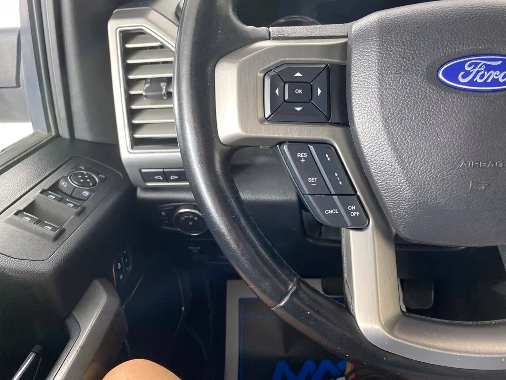 Ford F-150 photo 26