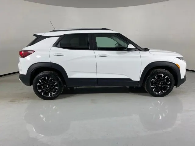 Chevrolet Trailblazer photo 8