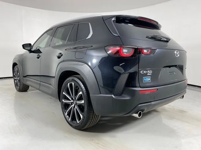 Mazda CX-50 photo 5