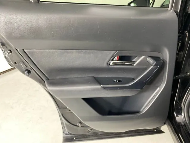 Mazda CX-50 photo 34