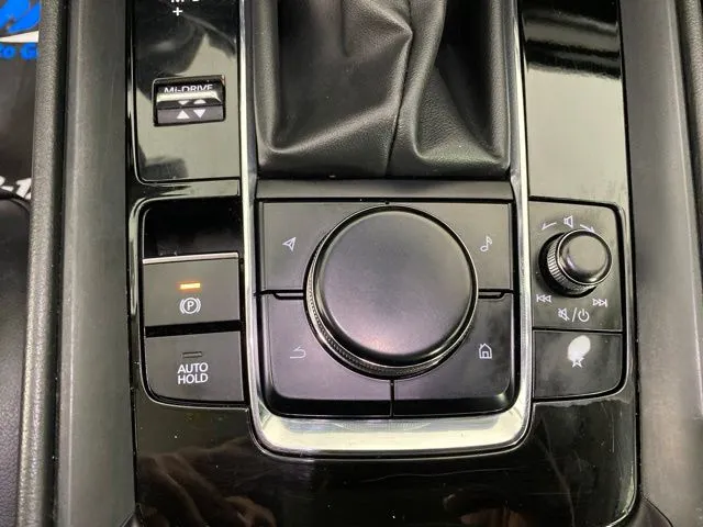 Mazda CX-50 photo 24