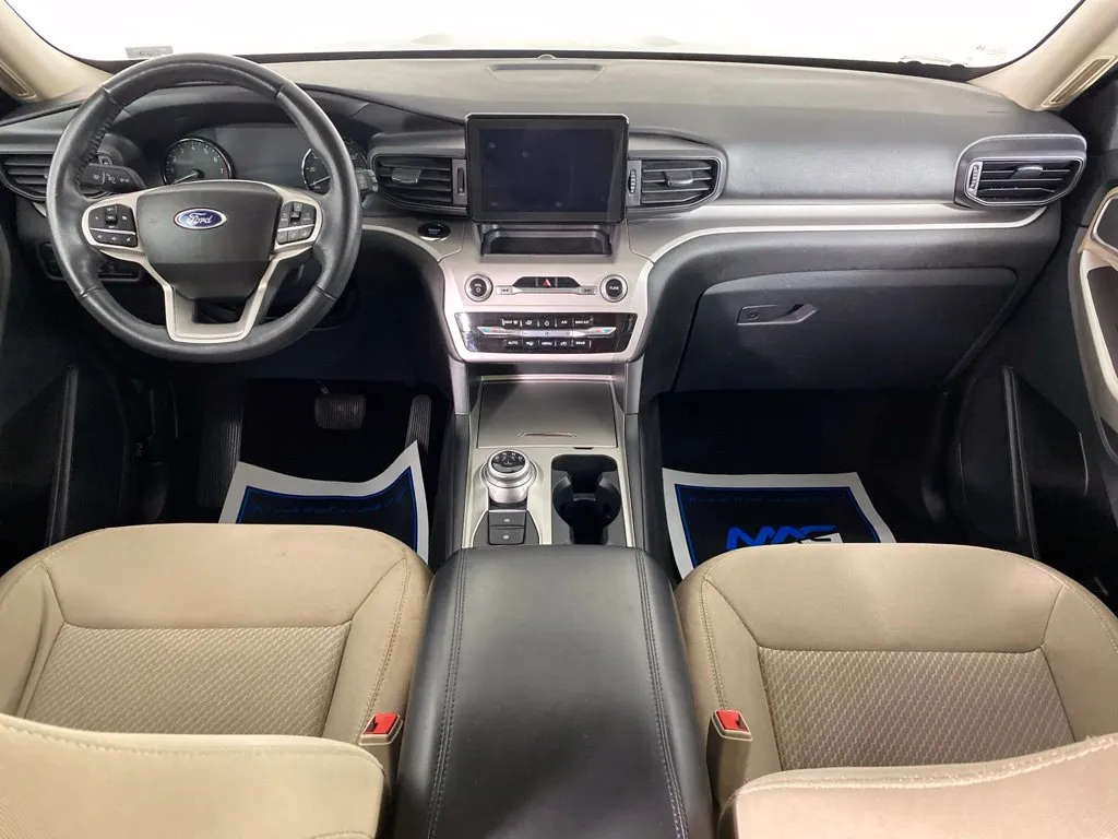 Ford Explorer photo 44