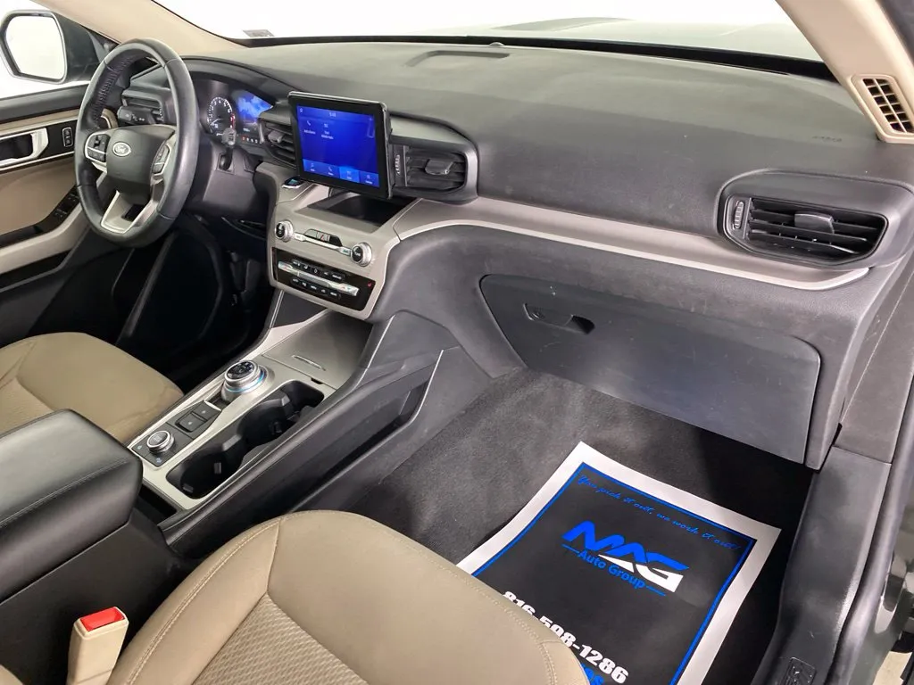 Ford Explorer photo 50