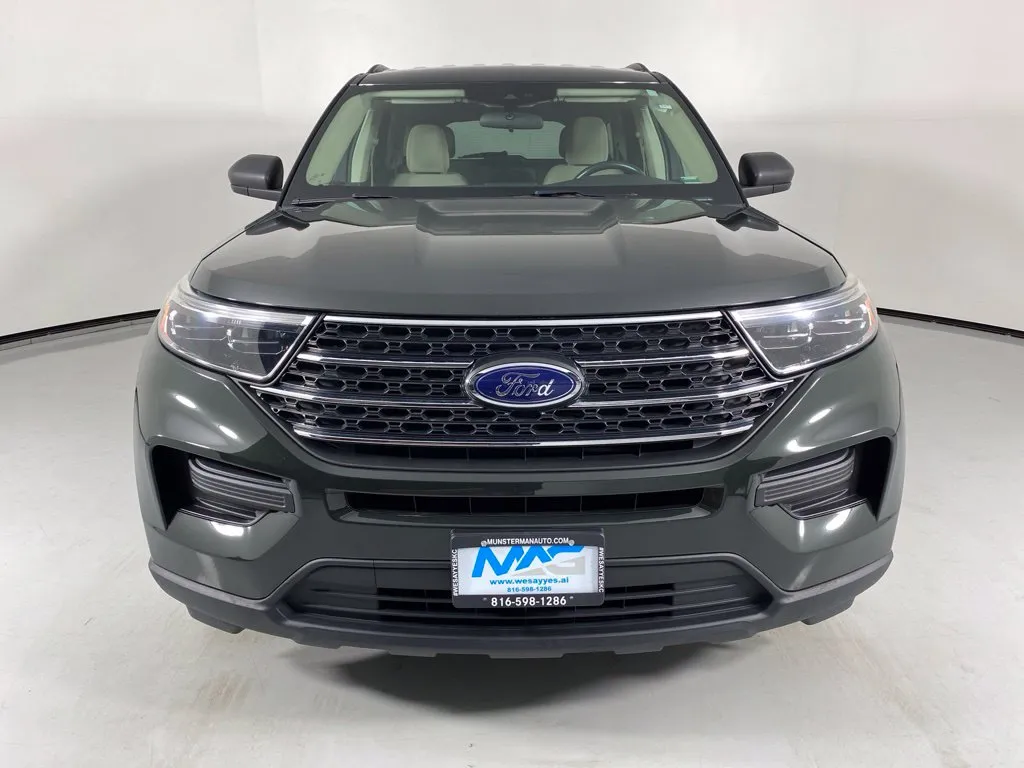 Ford Explorer photo 7