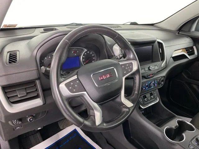 GMC Terrain photo 11