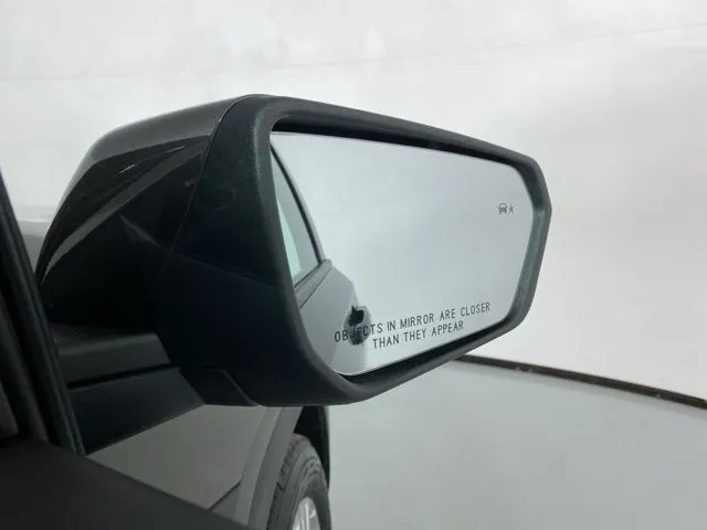 GMC Terrain photo 9