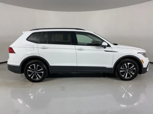 Volkswagen Tiguan photo 8