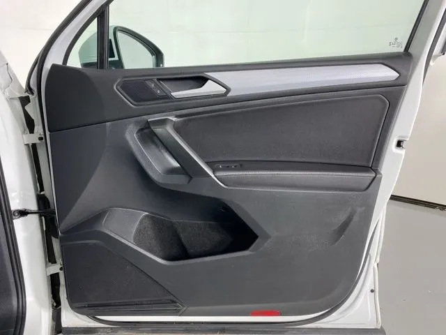 Volkswagen Tiguan photo 37