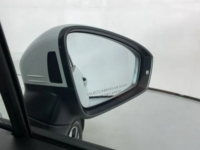 Volkswagen Tiguan photo 9